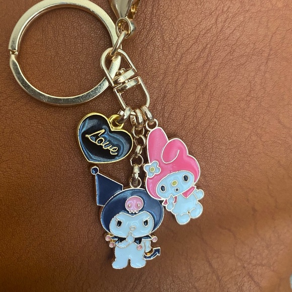 Kuromi and my melody enamel keyring purse charm - Picture 4 of 4